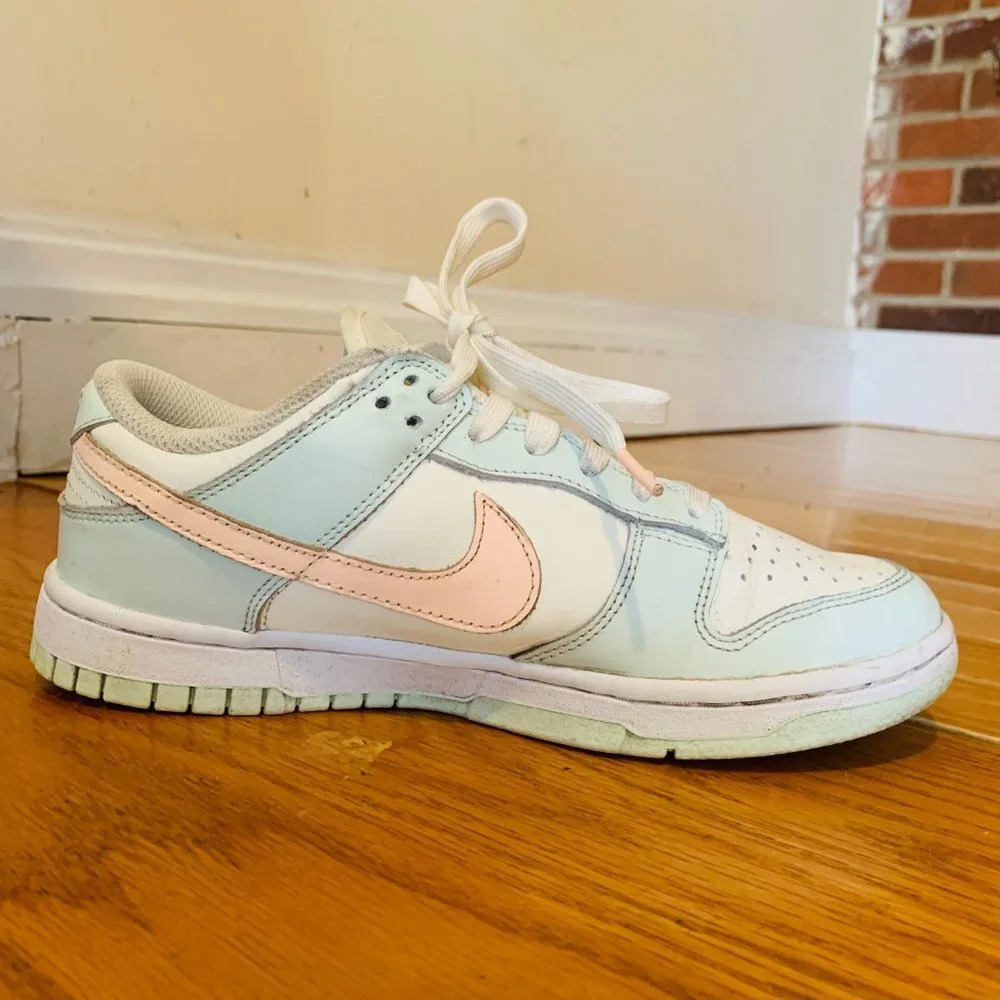 Women's Nike Dunk Low 'Crimson Tint' Barely Green Sneaker, Size 7 DD1503-104 - Picture 11 of 15